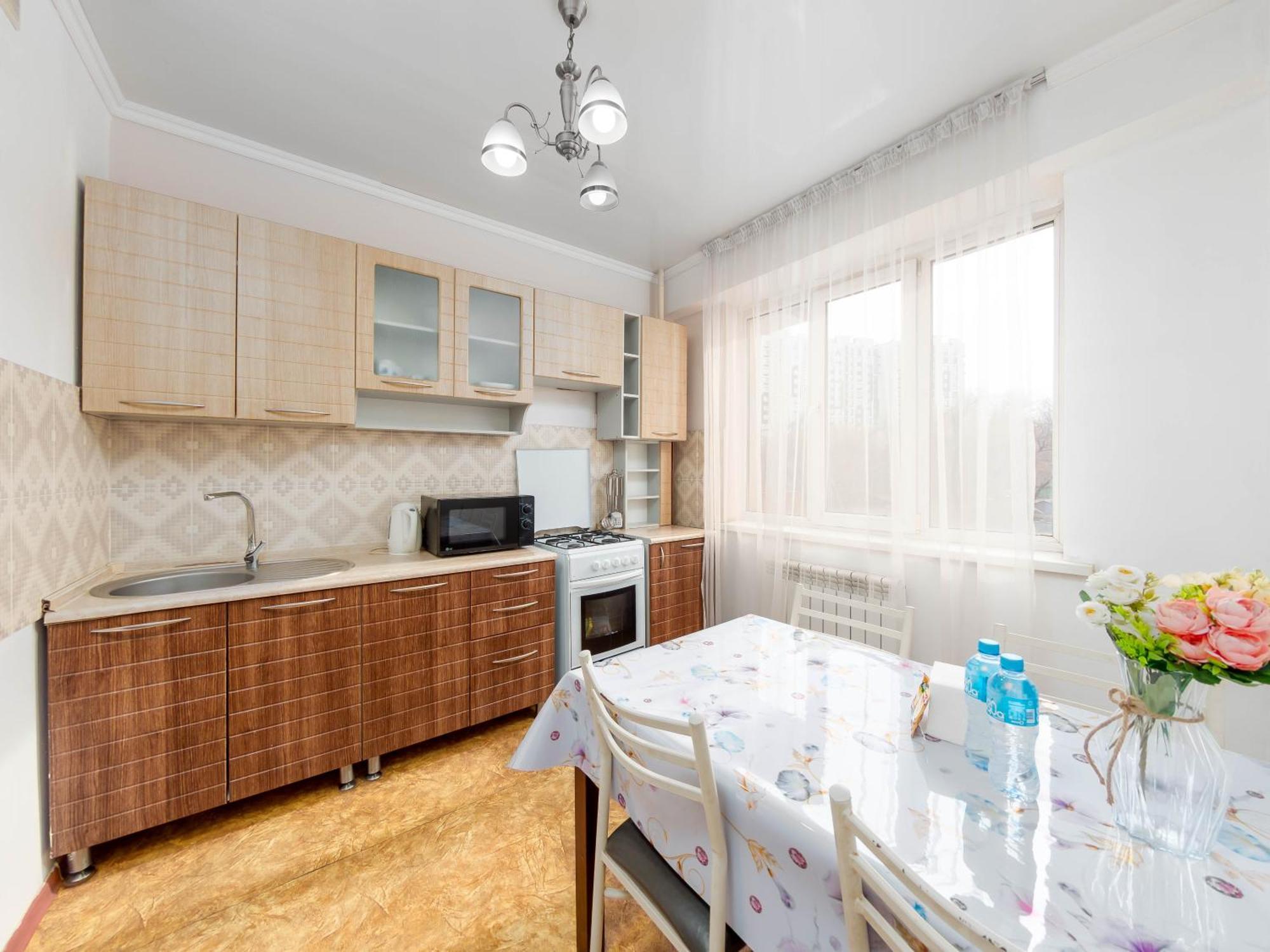 Apartment Оn Makatayeva 5 B Almaty Luaran gambar